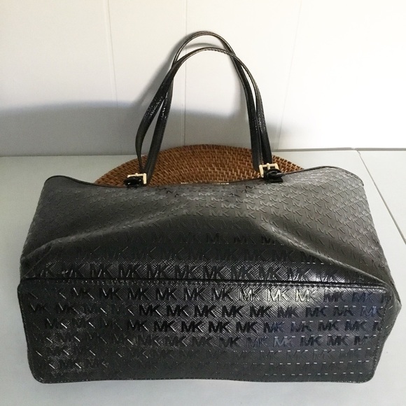 Michael Kors Black Shoulder Bag Purse Embossed Monogram Tote - Picture 5 of 8